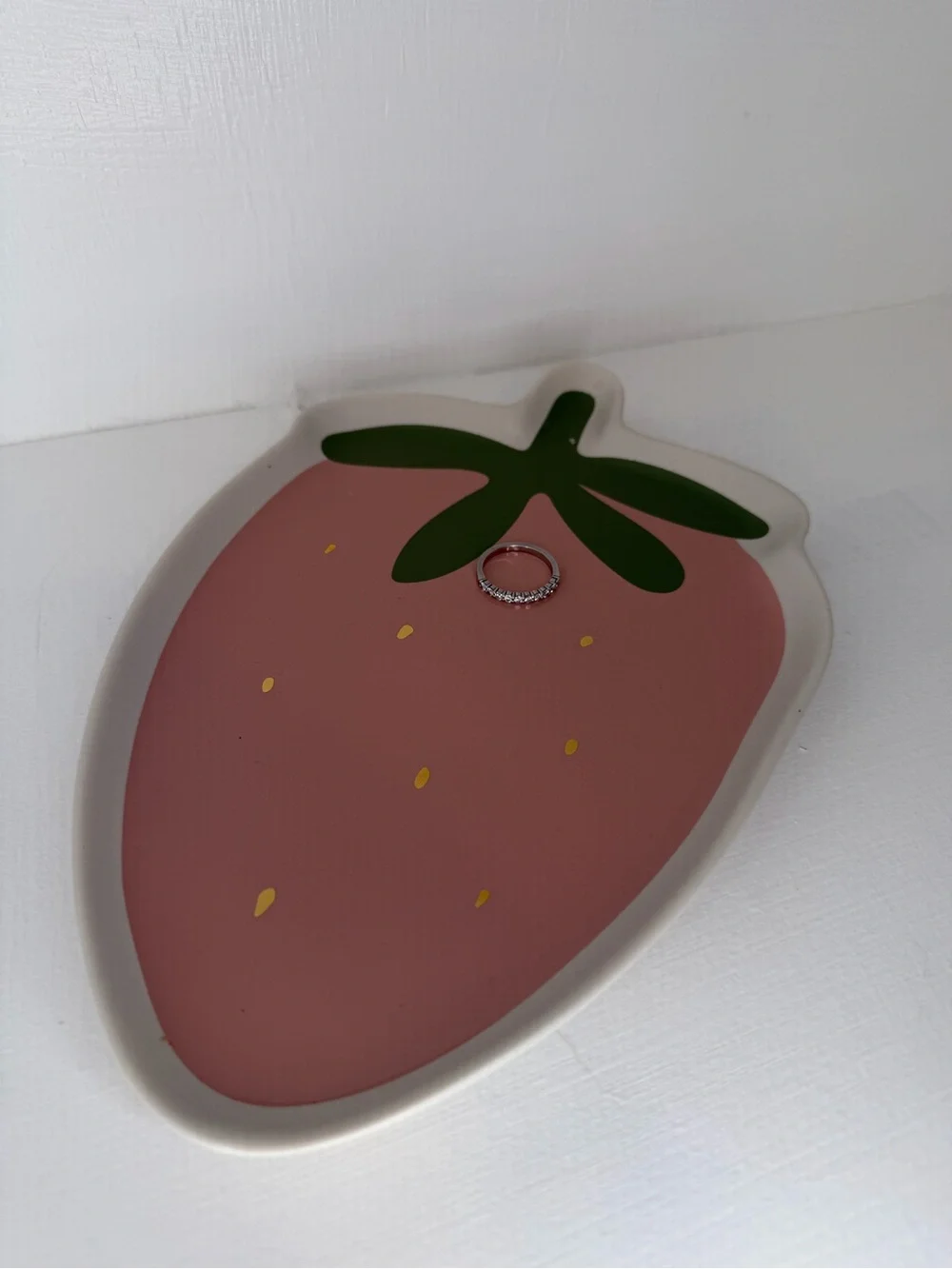 H&M playful strawberry